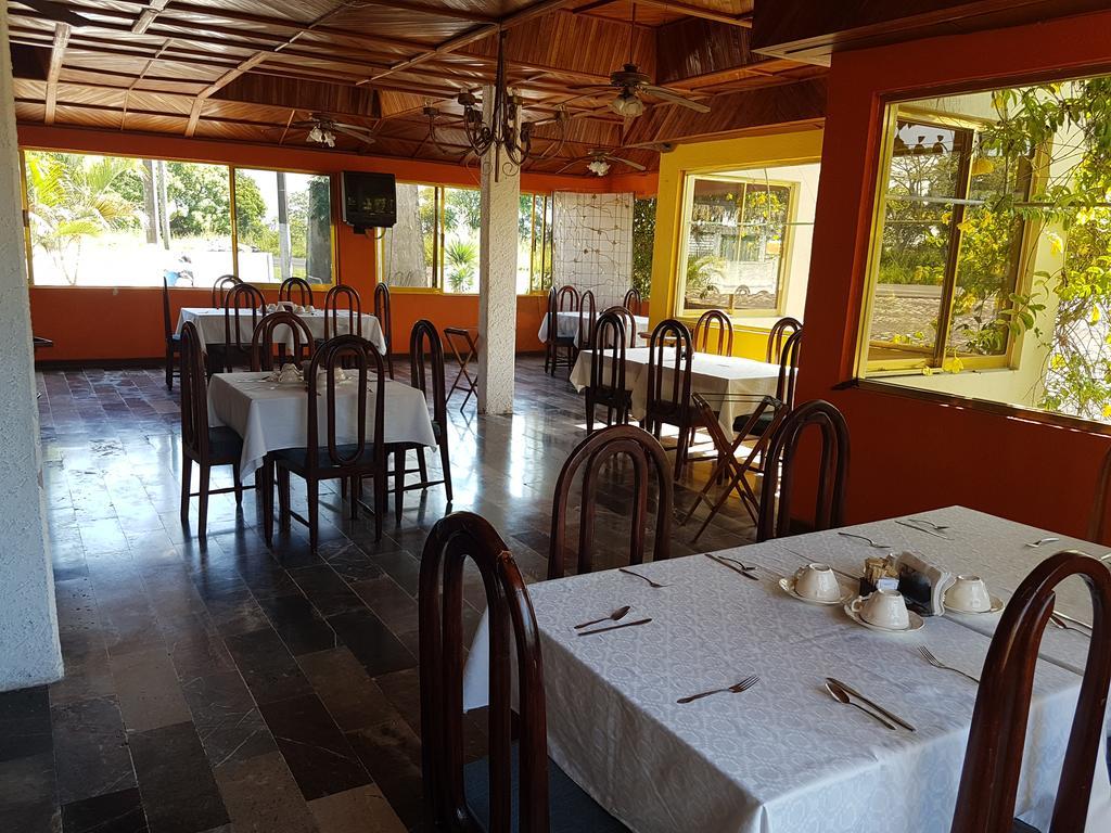Hotel El Doral Монте-Гордо Экстерьер фото